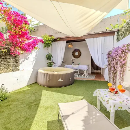 Διαμέρισμα Maria House Con Giardino Privato Όλμπια