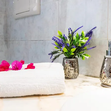アパート Maria House, Jacuzzi E Patio オルビア